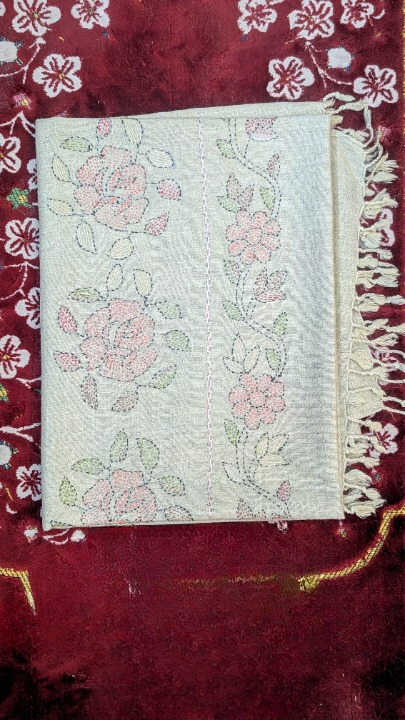 Swati Blossom Shawl – Heritage Rose Elegance